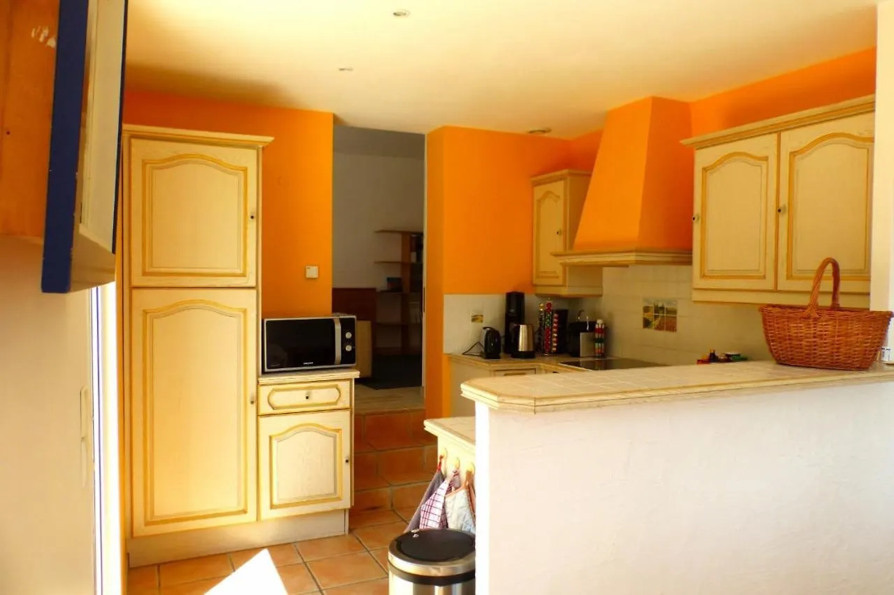 Holiday home Spacious And Bright House With Swimming Pool Bandol