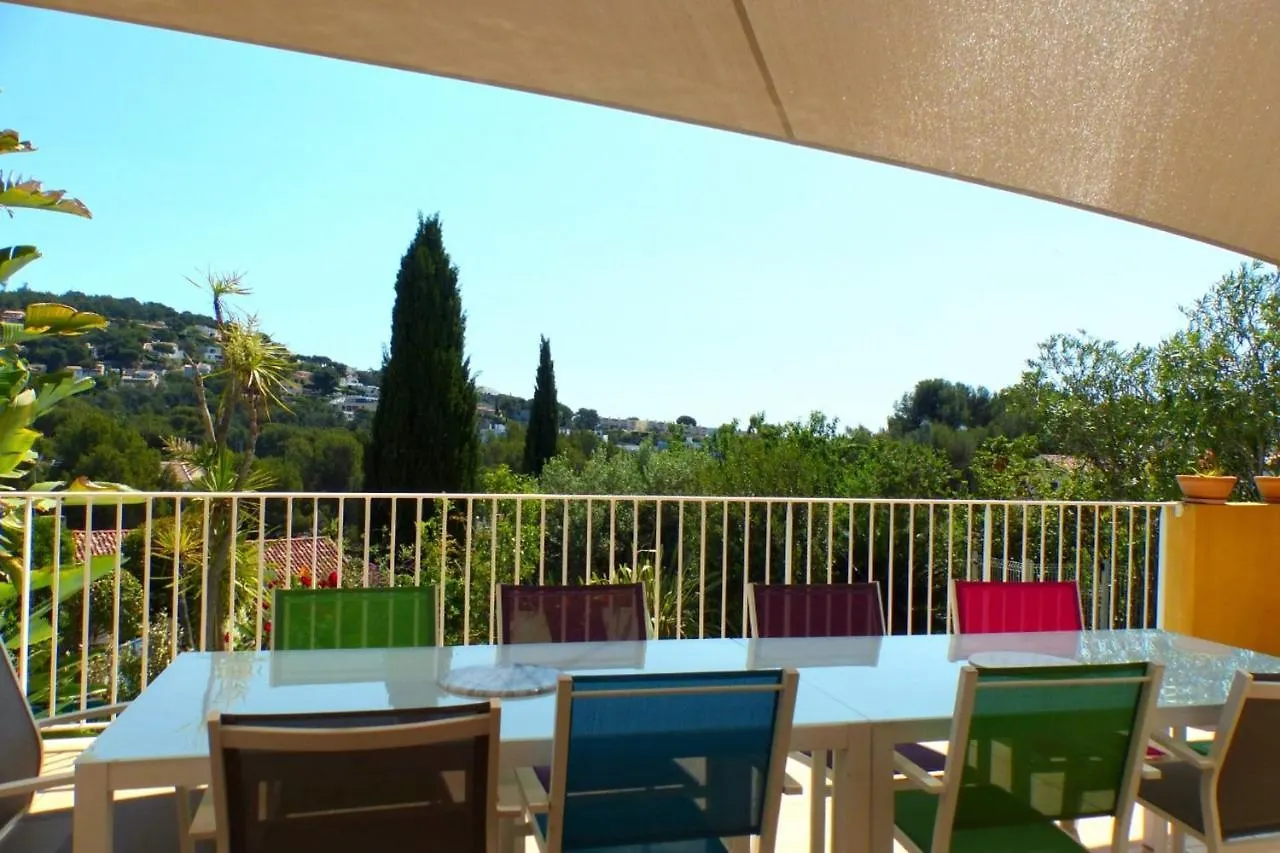 Spacious And Bright House With Swimming Pool Bandol 0*,  Francie