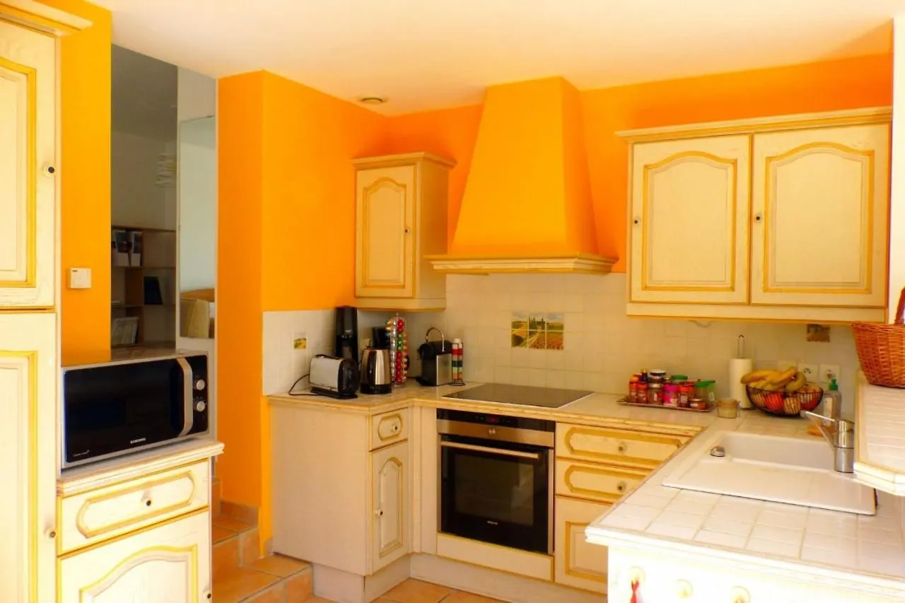 Prázdninový dům Spacious And Bright House With Swimming Pool Bandol